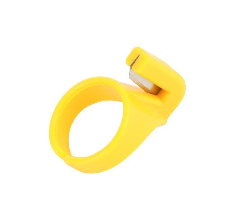 Finger Blade Needle Plastic Thimble Sewing Ring